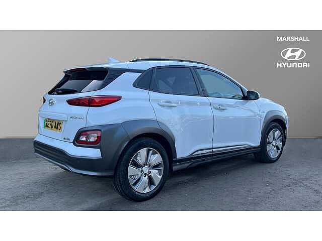 Hyundai KONA KONA 150kW Premium 64kWh 5dr Auto Chalk White