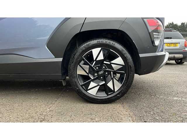 Hyundai KONA KONA 1.6 GDi Hybrid Ultimate 5dr DCT BLUE