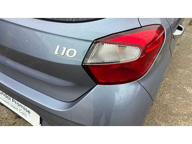Hyundai I10 i10 5Dr HAT 1.2 MPi 79ps Premium NAV AU Meta Blue