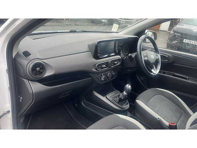 Hyundai I10 I10 1.0 MPi SE Connect 5dr White