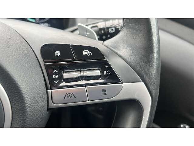 Hyundai TUCSON TUCSON 1.6 TGDi Hybrid 230 Premium 5dr 2WD Auto Engine Red