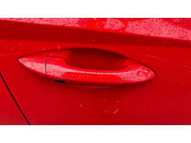 Hyundai TUCSON TUCSON 1.6 TGDi Hybrid 230 Premium 5dr 2WD Auto Engine Red