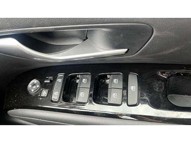 Hyundai TUCSON TUCSON 1.6 TGDi Hybrid 230 Premium 5dr 2WD Auto Dark Knight