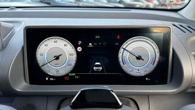 Hyundai Inster INSTER 85kW Cross 49kWh 5dr Auto
