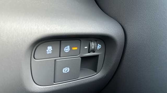 Hyundai Inster INSTER 85kW Cross 49kWh 5dr Auto