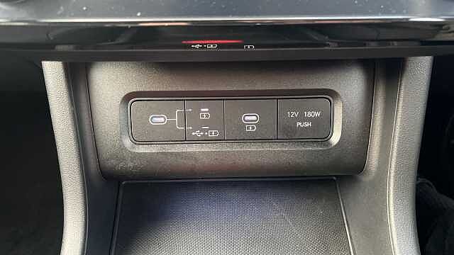 Hyundai TUCSON Tucson 1.6T Plg-hbd 252ps Advance AU Atlas White