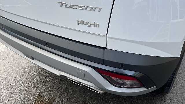 Hyundai TUCSON Tucson 1.6T Plg-hbd 252ps Advance AU Atlas White