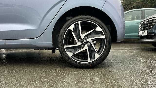 Hyundai I10 i10 5Dr HAT 1.2 MPi 79ps Premium NAV AU Meta Blue