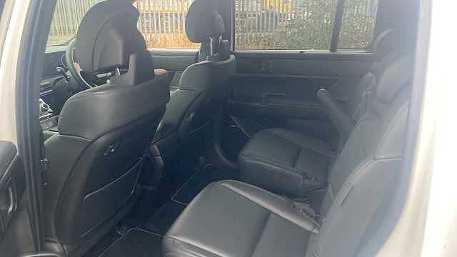 Hyundai SANTA FE 1.6 TGDi PHEV Calligraphy 5dr 4WD Auto [6 Seats] Estate Matte - Creamy White