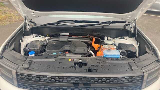 Hyundai SANTA FE 1.6 TGDi PHEV Calligraphy 5dr 4WD Auto [6 Seats] Estate Matte - Creamy White