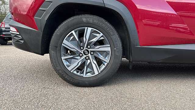 Hyundai TUCSON 1.6 TGDi 48V MHD SE Connect 5dr 2WD DCT Petrol Estate