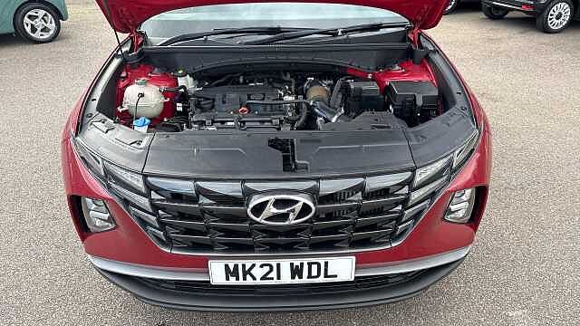 Hyundai TUCSON 1.6 TGDi 48V MHD SE Connect 5dr 2WD DCT Petrol Estate
