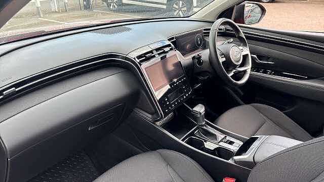 Hyundai TUCSON 1.6 TGDi 48V MHD SE Connect 5dr 2WD DCT Petrol Estate