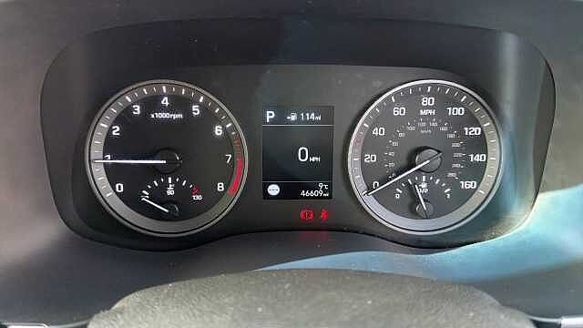 Hyundai TUCSON 1.6 TGDi 177 SE Nav 5dr 2WD DCT Petrol Estate White