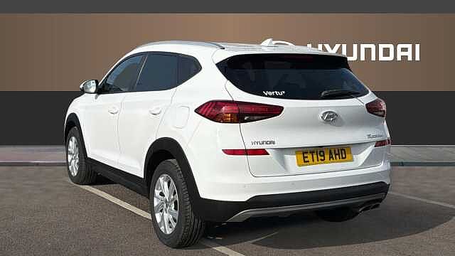 Hyundai TUCSON 1.6 TGDi 177 SE Nav 5dr 2WD DCT Petrol Estate White