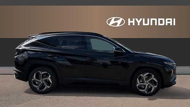 Hyundai TUCSON 1.6 TGDi Plug-in Hybrid Ultimate 5dr 4WD Auto Estate Black