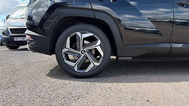Hyundai TUCSON 1.6 TGDi Plug-in Hybrid Ultimate 5dr 4WD Auto Estate Black
