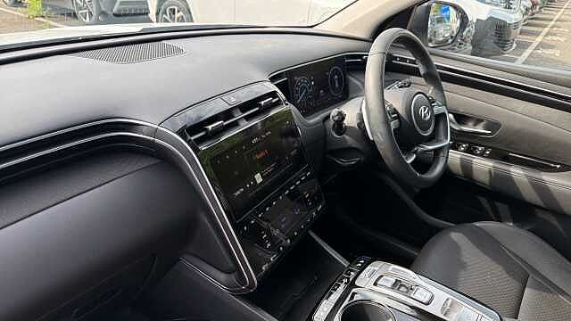 Hyundai TUCSON 1.6 TGDi Hybrid 230 Ultimate 5dr 2WD Auto Hybrid Estate White