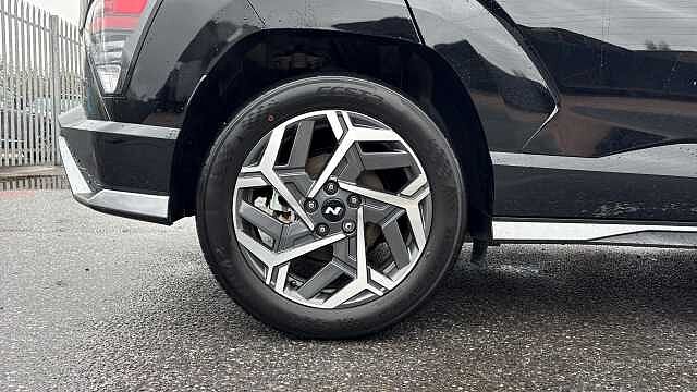 Hyundai KONA 1.6 Hybrid 129 N Line S 5dr DCT Hybrid Hatchback Black