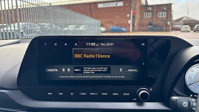 Hyundai BAYON 1.0 TGDi [90] Black Line 5dr DCT Petrol Hatchback Pearl - Lumen Grey