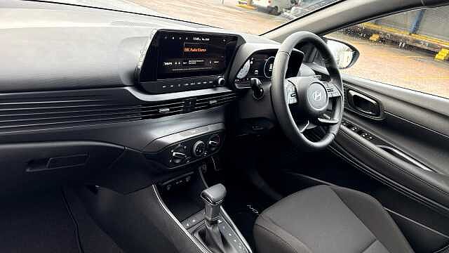 Hyundai BAYON 1.0 TGDi [90] Black Line 5dr DCT Petrol Hatchback Pearl - Lumen Grey