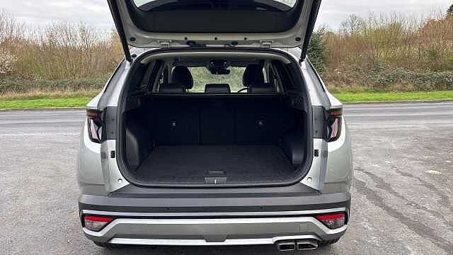 Hyundai TUCSON 1.6T Hybrid Premium 5dr Auto Hybrid Estate