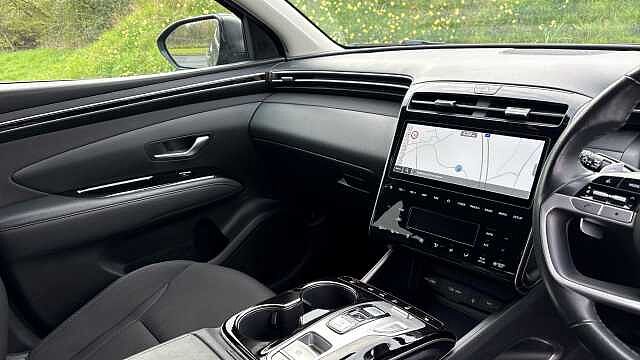 Hyundai TUCSON 1.6 TGDi Hybrid 230 Premium 5dr 2WD Auto Hybrid Estate Grey