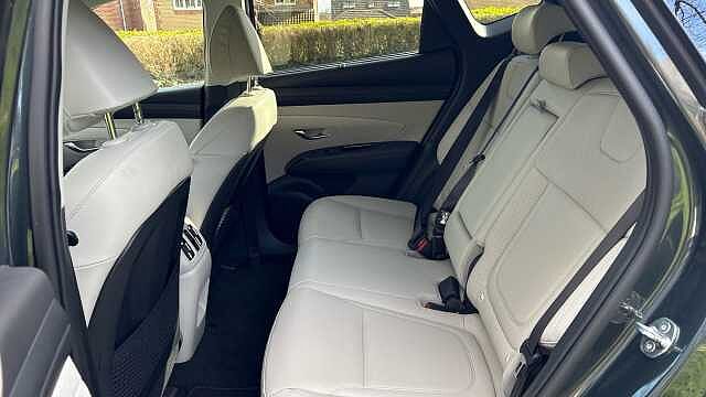 Hyundai TUCSON 1.6T Plug-in Hybrid Ultimate 5dr Auto Estate Green