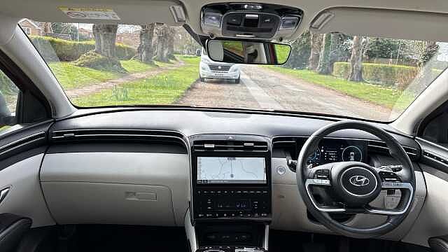 Hyundai TUCSON 1.6 TGDi 48V MHD 180 Ultimate 5dr 4WD DCT Petrol Estate Red