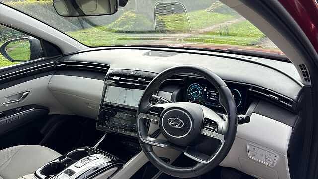 Hyundai TUCSON 1.6 TGDi 48V MHD 180 Ultimate 5dr 4WD DCT Petrol Estate Red