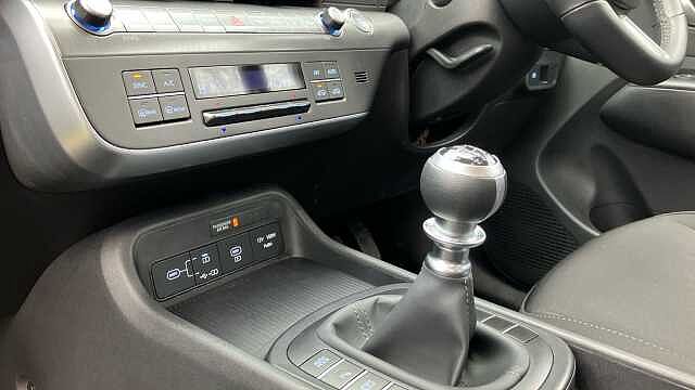 Hyundai KONA 1.6T 138 Advance 5dr Petrol Hatchback Grey