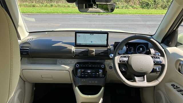 Hyundai INSTER 85kW 02 49kWh 5dr Auto Electric Hatchback Cream