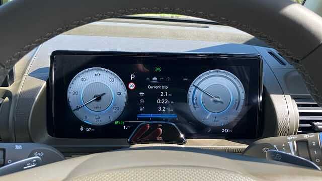 Hyundai INSTER 85kW 02 49kWh 5dr Auto Electric Hatchback Cream