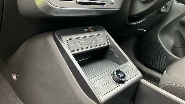 Hyundai KONA 1.6 Hybrid 129 Advance 5dr DCT Hybrid Hatchback Orange