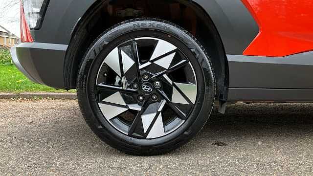 Hyundai KONA 1.6 Hybrid 129 Advance 5dr DCT Hybrid Hatchback Orange