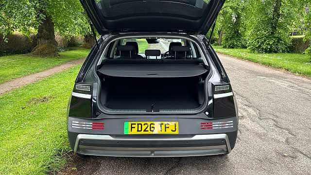 Hyundai IONIQ 5 125kW Advance 63 kWh 5dr Auto Electric Hatchback Abyss Black - Pearl