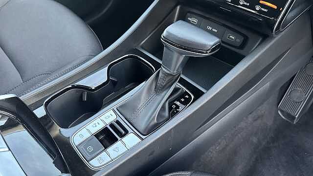 Hyundai TUCSON 1.6 TGDi 48V MHD SE Connect 5dr 2WD DCT Petrol Estate Black