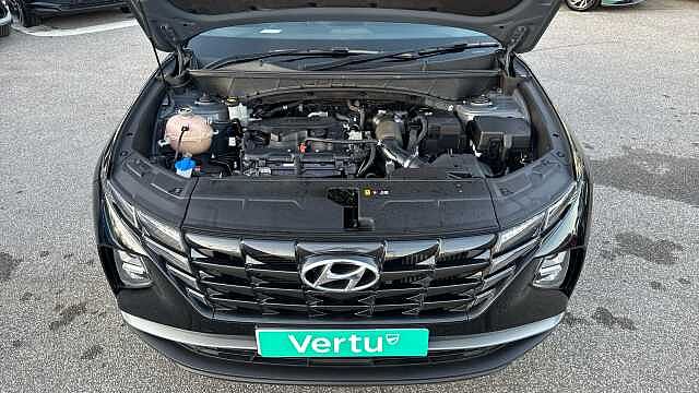 Hyundai TUCSON 1.6 TGDi 48V MHD SE Connect 5dr 2WD DCT Petrol Estate Black
