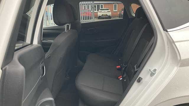 Hyundai I20 1.0T GDi 90 Tech Line 5dr DCT Petrol Hatchback Atlas White - Solid