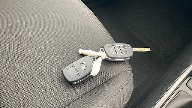 Hyundai BAYON 1.0 TGDi Advance 5dr Petrol Hatchback Grey