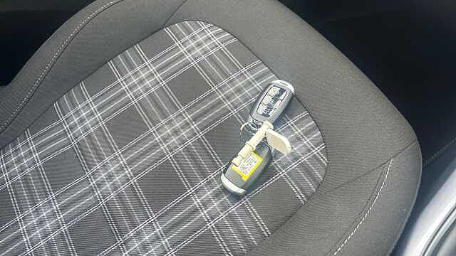 Hyundai I10 1.2 MPi Premium 5dr Auto Petrol Hatchback Blue