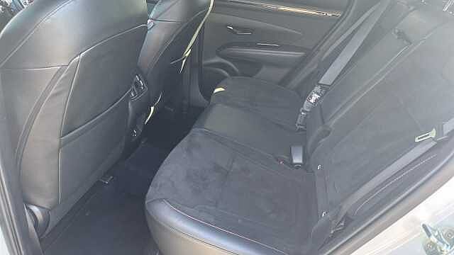 Hyundai TUCSON 1.6 TGDi 48V MHD N Line S 5dr 2WD DCT Petrol Estate White