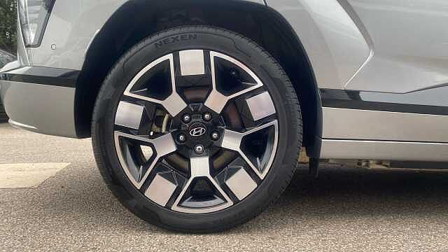 Hyundai KONA 160kW Ultimate 65kWh 5dr Auto Electric Hatchback Silver