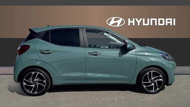 Hyundai I10 1.2 [79] Premium 5dr Auto [Nav] Petrol Hatchback Green