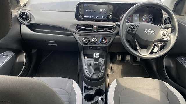 Hyundai I10 1.0 MPi SE Connect 5dr Petrol Hatchback White