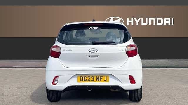 Hyundai I10 1.0 MPi SE Connect 5dr Petrol Hatchback White