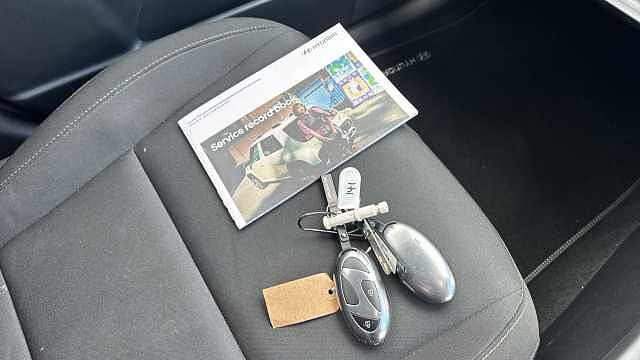Hyundai KONA 1.6T 138 Advance 5dr Petrol Hatchback Silver