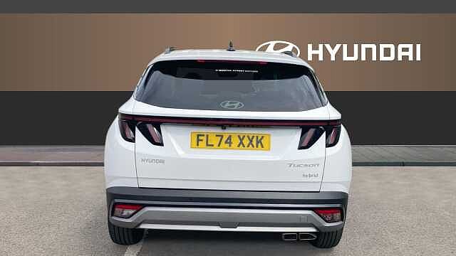 Hyundai TUCSON 1.6T Hybrid Advance 5dr Auto Hybrid Estate White