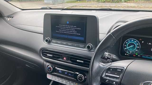 Hyundai KONA 1.6 GDi Hybrid SE Connect 5dr DCT Hybrid Hatchback Grey