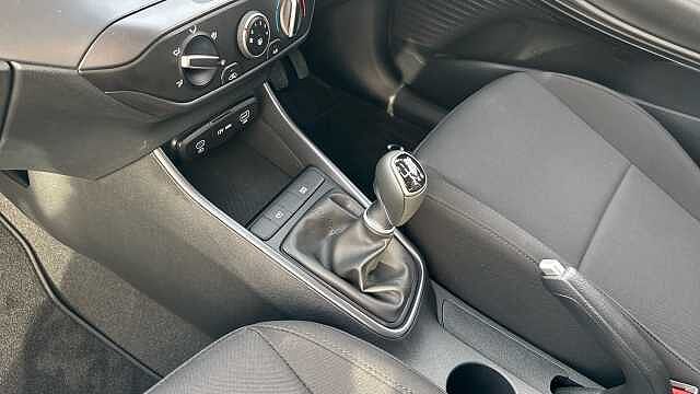 Hyundai I20 1.0T GDi Advance [Nav] 5dr Petrol Hatchback Phantom Black - Pearl